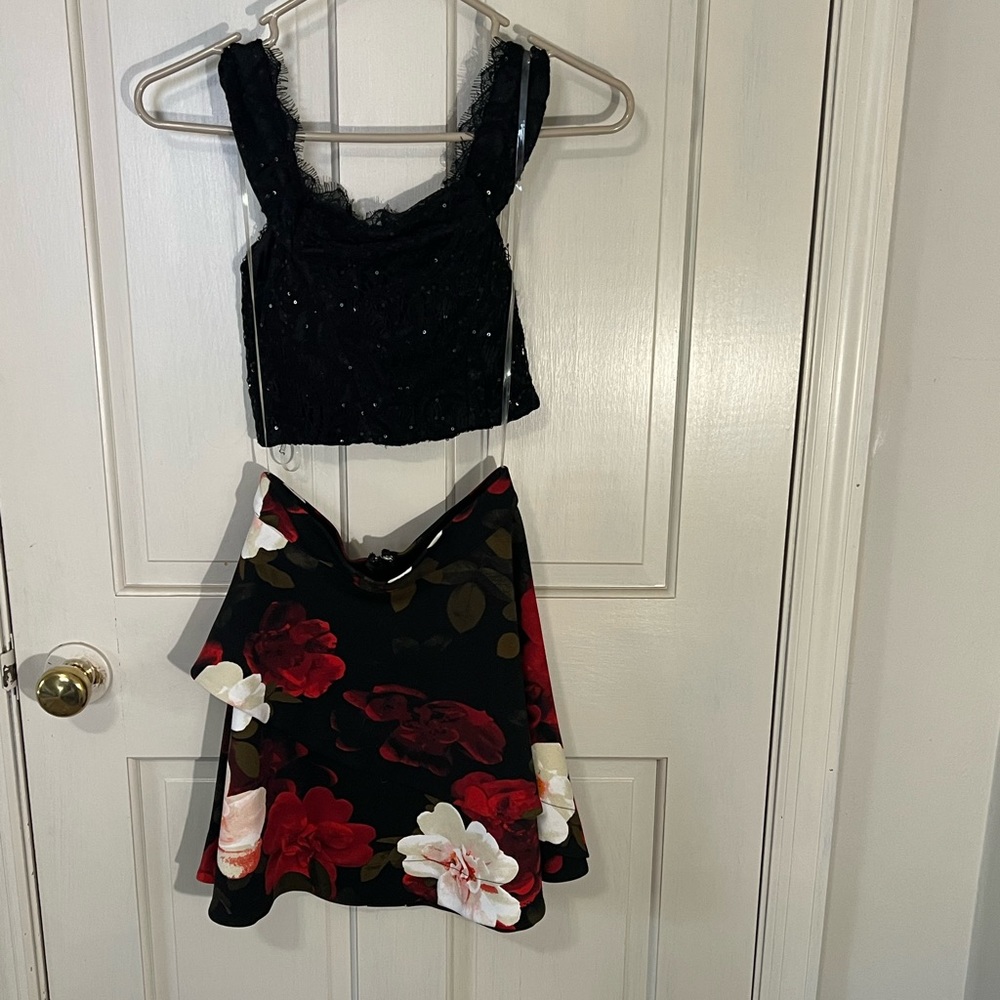 Gorgeous Homecoming or formal 2 piece dress, size 1.